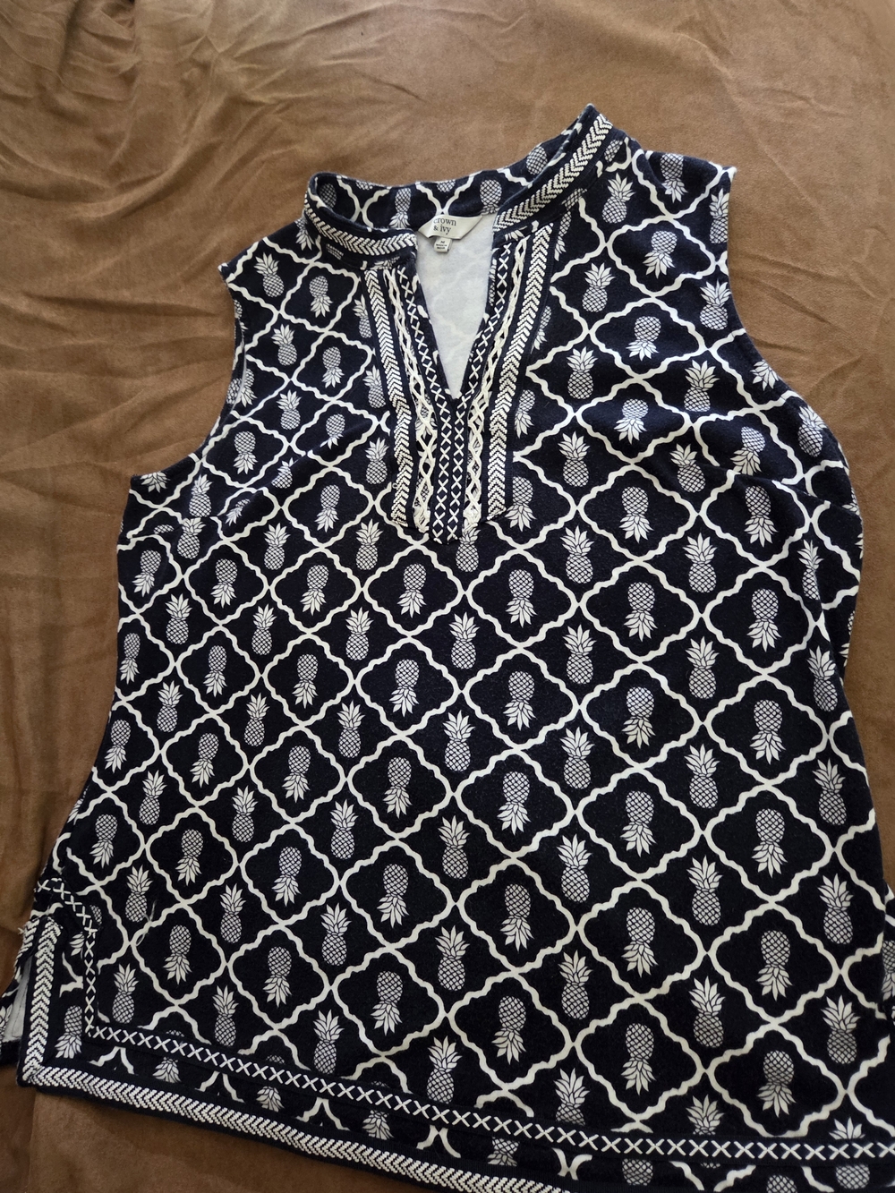 Sleeveless Navy Pineapple Print Tunic Top